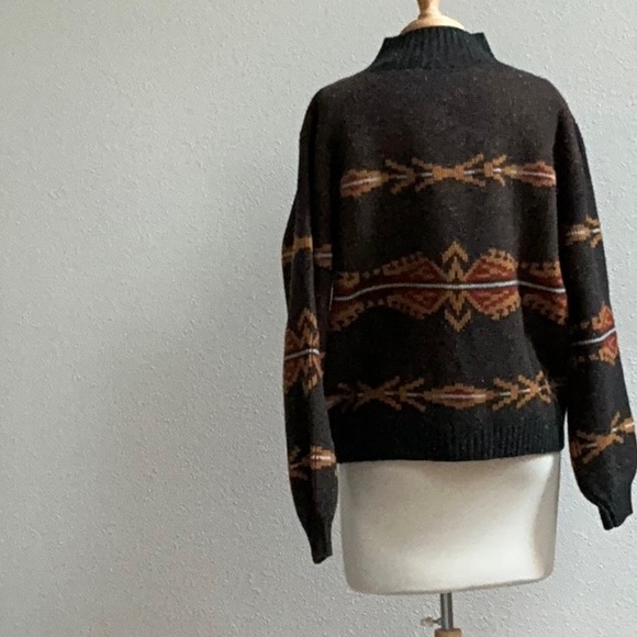 Pendleton Quarter Zip Merino Sweater - Picture 4 of 5